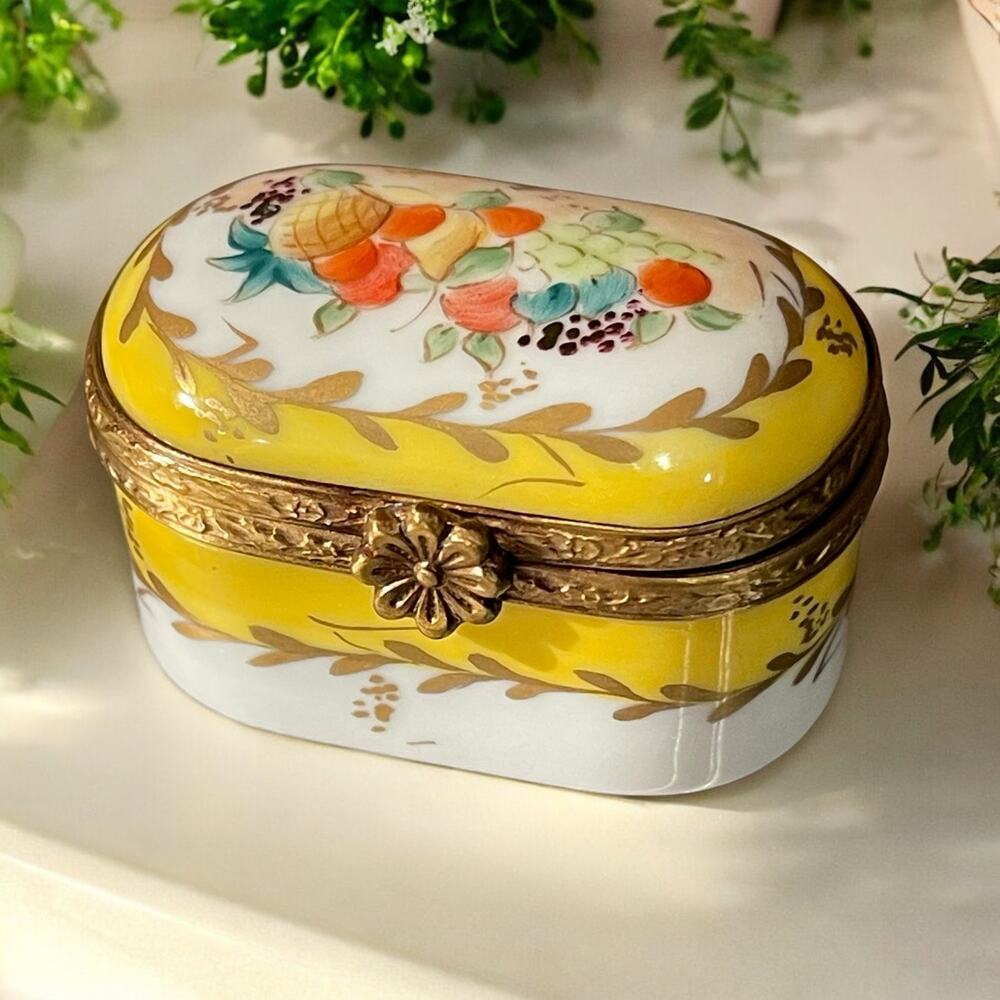 Authentic Limoges Fruit And Filigree Mini Trinket Box, Ring Box, Pillbox Signed